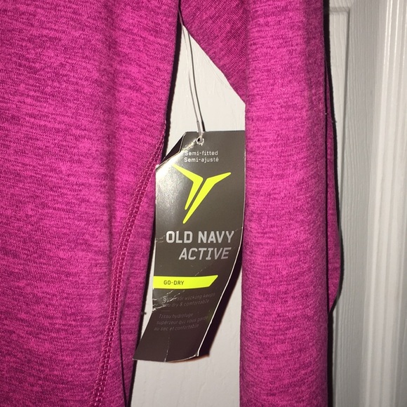 Athletic pullover - Picture 2 of 2